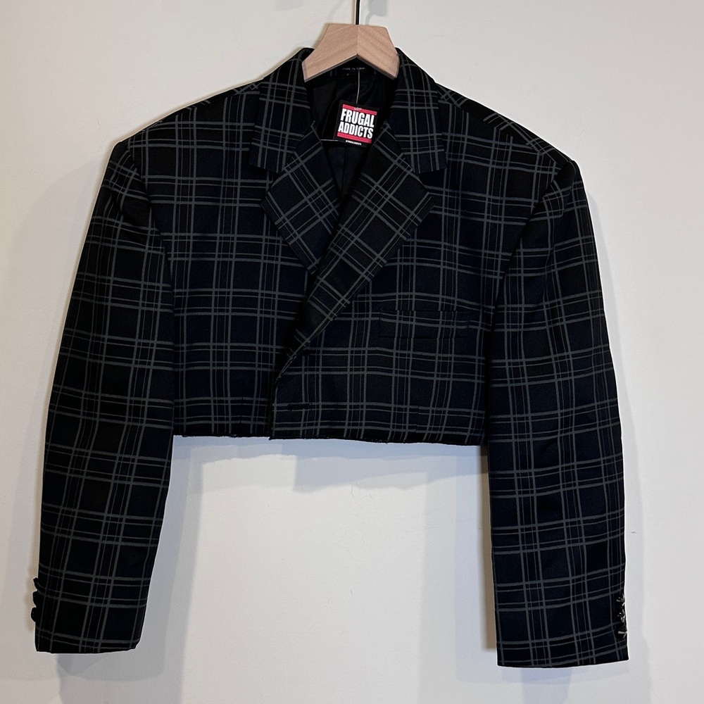 Trendy Pinterest Upcycled Vintage Cropped Boxy Oversized Fit Blazer Refashioned